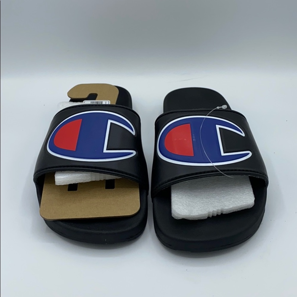 Champion slide IPO